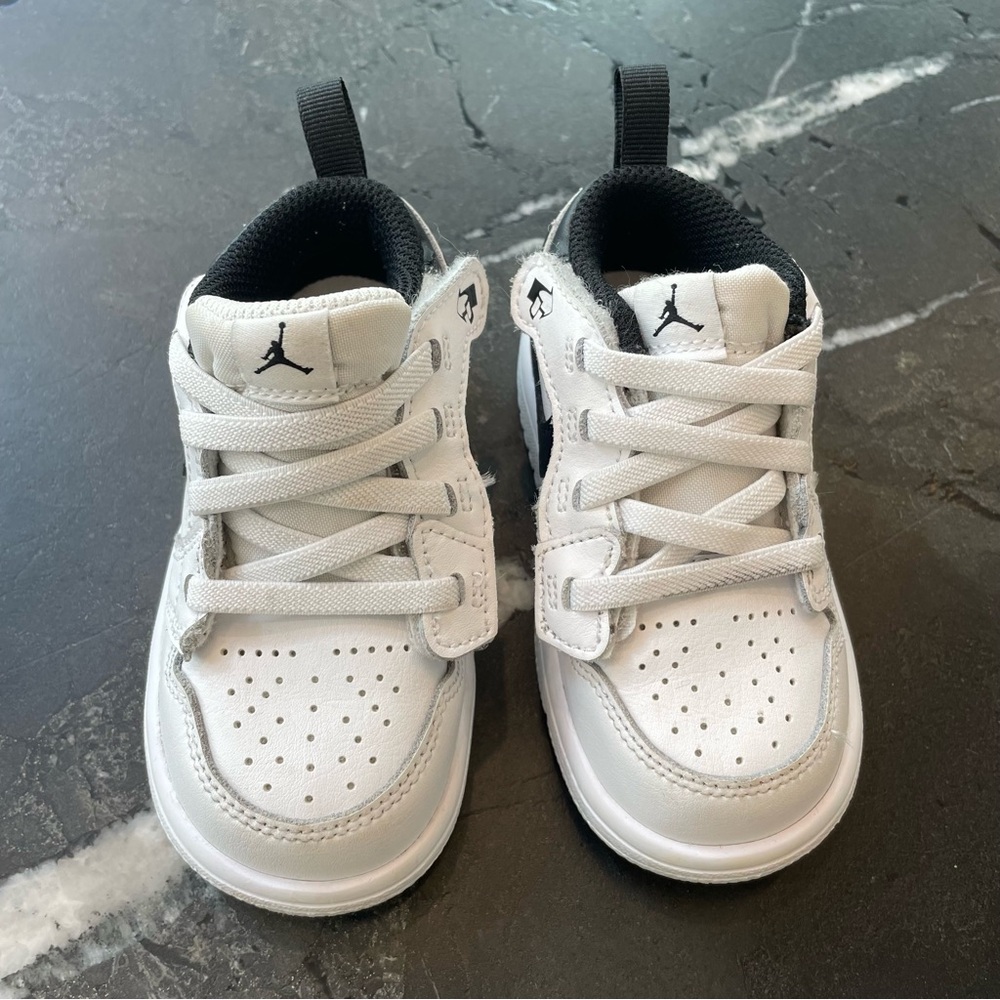 Nike Jordan toddler sneakers